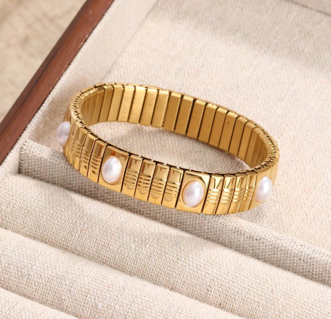 Daria Bracelet
