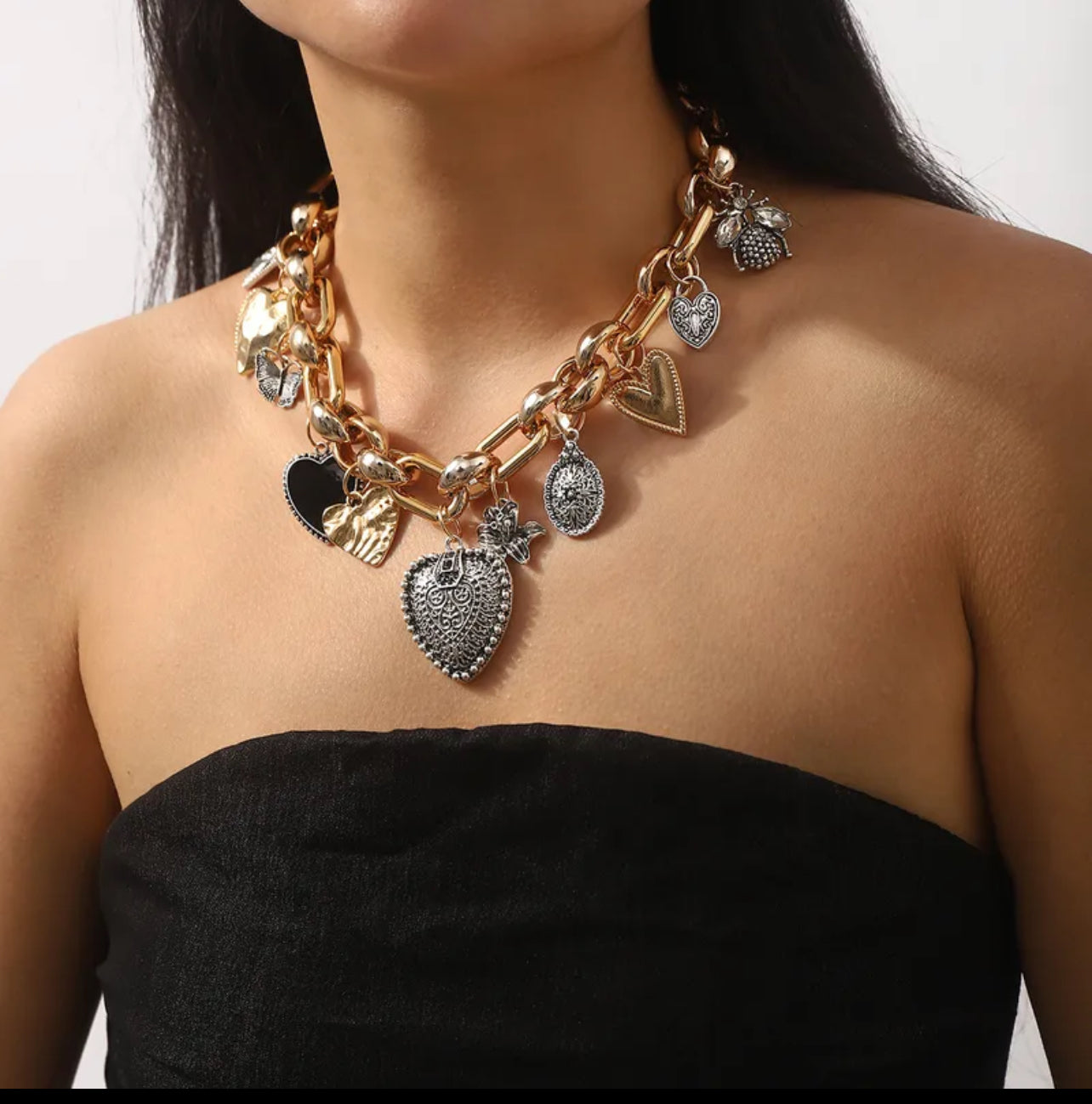 Elafonia Necklace