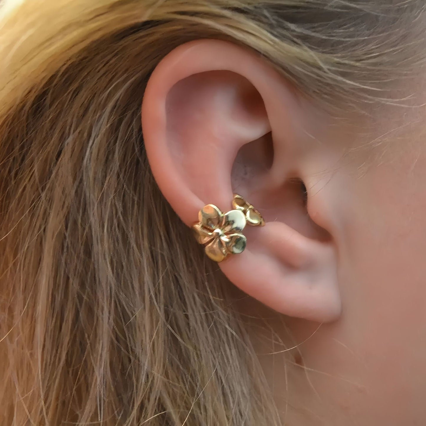 Flora earcuff