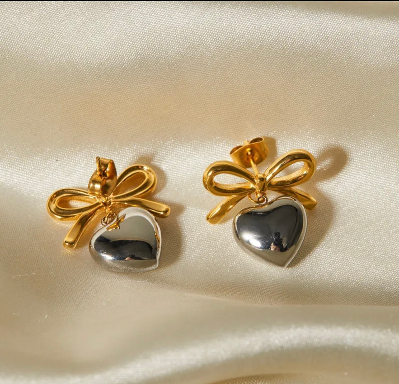 Belle Earrings