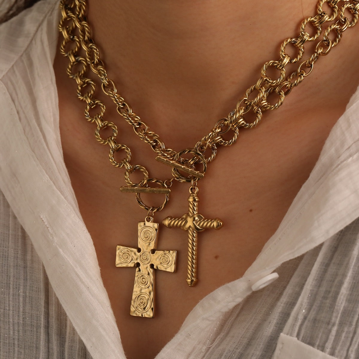 Mesías Cross