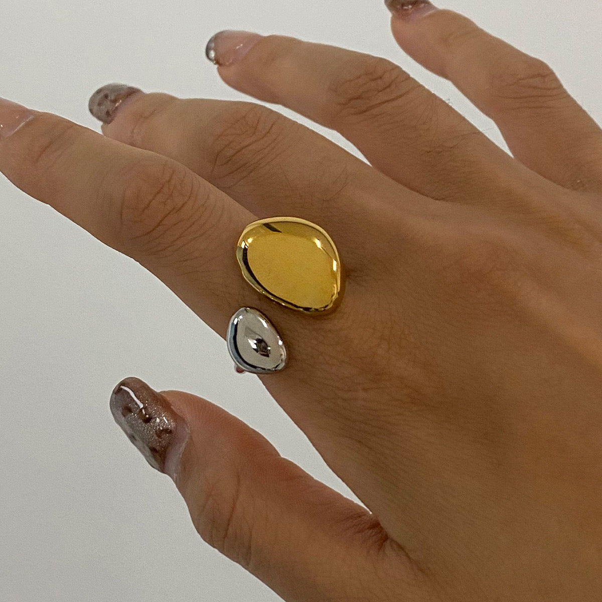 Ámbare Ring