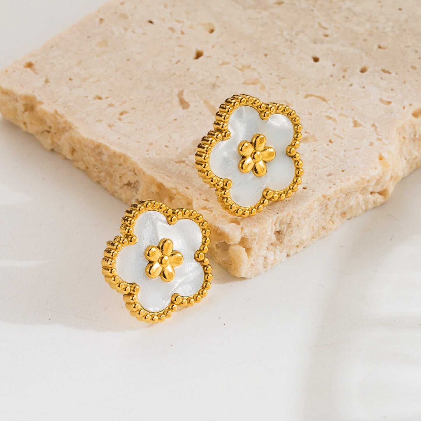 Cardenia Earrings