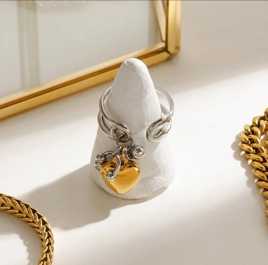Anila Ring
