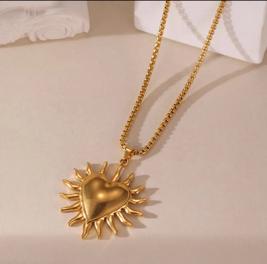 Cassidy Necklace