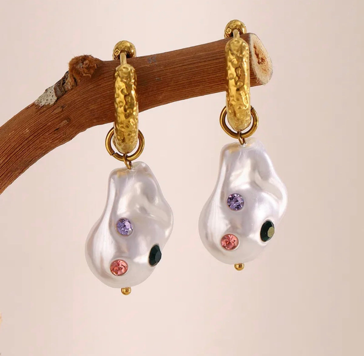 Beda Earrings
